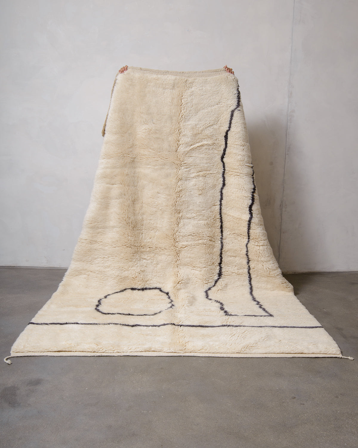 Modern, designer, handcrafted 100% sheep’s wool Berber rug from Morocco. Beni M’rirt carpet with beautiful colours and patterns and fluffy wool texture.